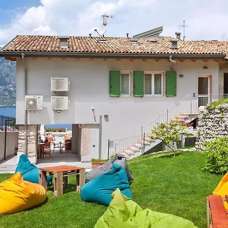 Apartment Il Frantoio A Monte-vicino Al Malcesine