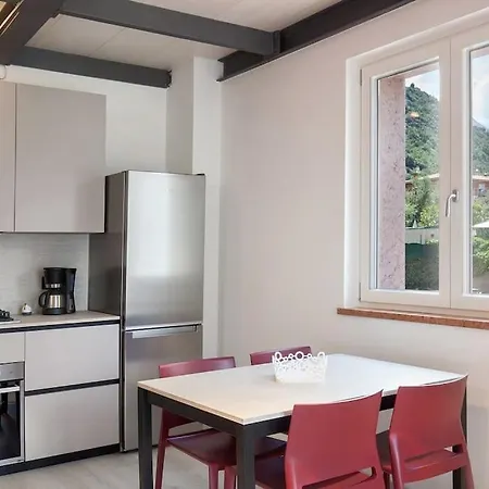 Apartment Il Frantoio A Monte-vicino Al Malcesine